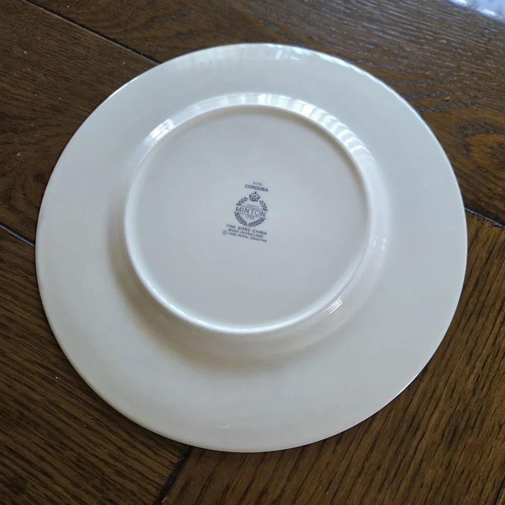 Minton 8